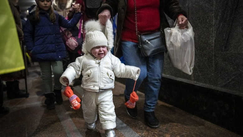 1648134053 educo giovanni diffidenti lviv train station