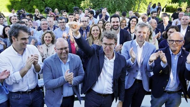 ep alberto nunez feijoo anunciano sera candidatopresidirpp 20180706152003
