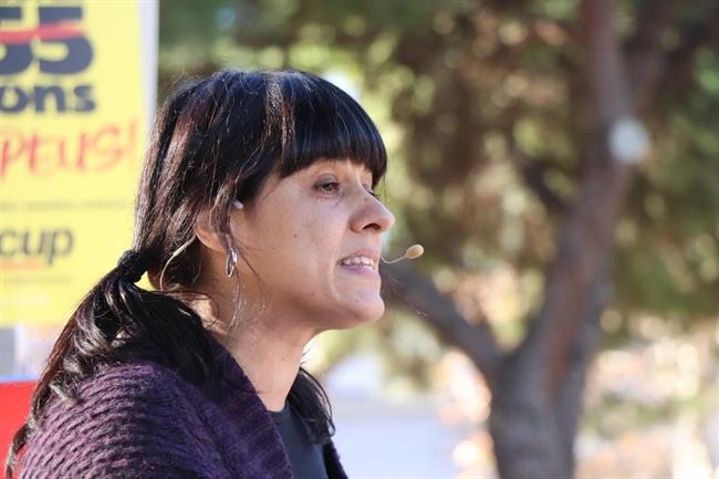 Anna Gabriel en un acto de campaña de la CUP en Sabadell (Barcelona) | CUP ep anna gabrielun actocampanala cupsabadell barcelona