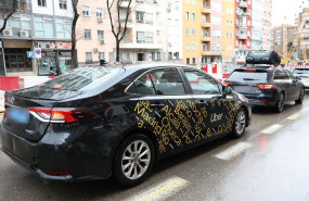 ep archivo   coche uber circula por una calle a 13 de febrero de 2026 en madrid espana