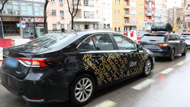 ep archivo   coche uber circula por una calle a 13 de febrero de 2026 en madrid espana