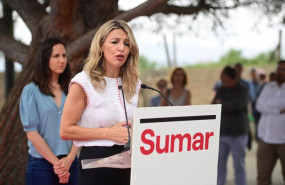 ep archivo   la lider de sumar yolanda diaz en un acto de campana con ione belarra podemos detras