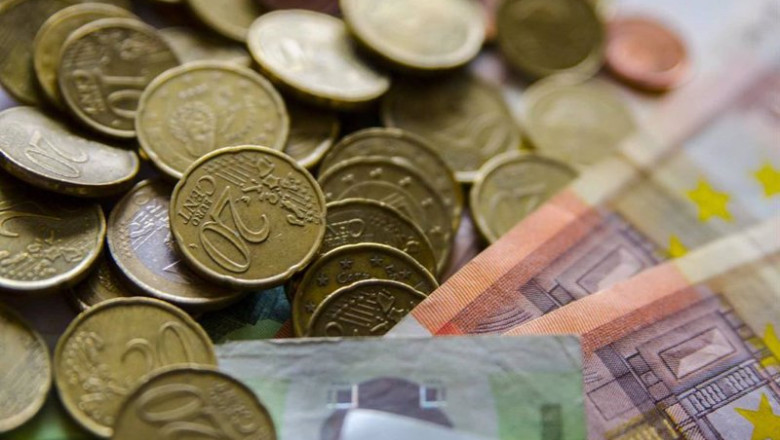 Archivo - Monedas y billetes en euros | EUROPA PRESS - Archivo ep archivo monedas y billetes en euros
