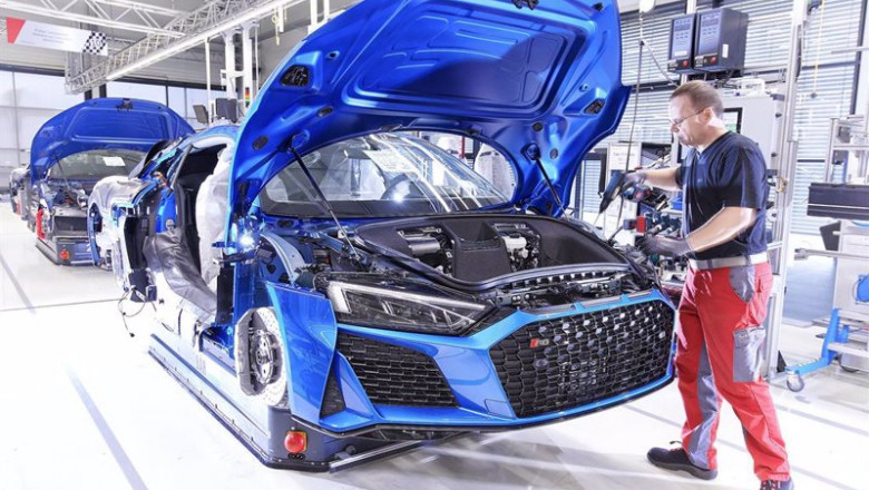 ep archivo   produccion del audi r8 en neckarsulm alemania