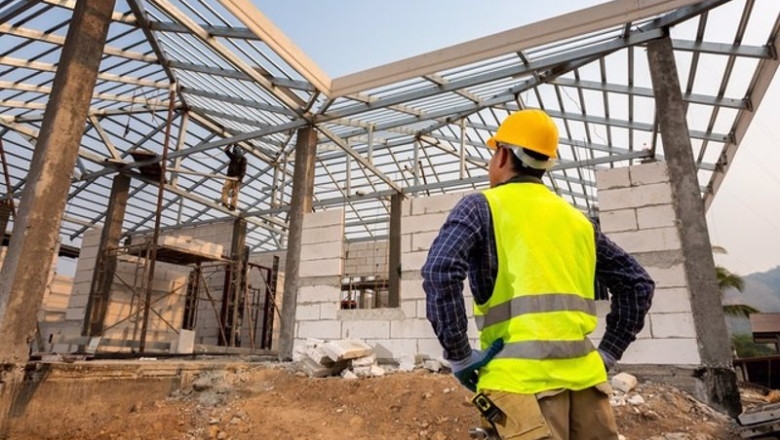 ep archivo un trabajador en una construccion ep archivo un trabajador en una construccion