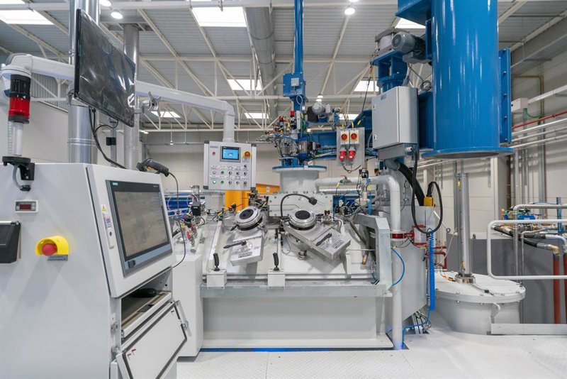 Economía.- Las empresas de alta tecnología en España ingresaron 354.307 millones en 2023, un 6,6% más