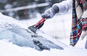 ep coche lleno de nieve