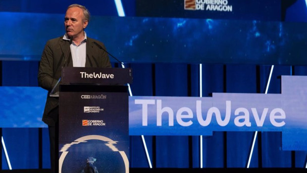 ep el presidente del gobierno de aragon jorge azcon ha intervenido en el congreso the wave