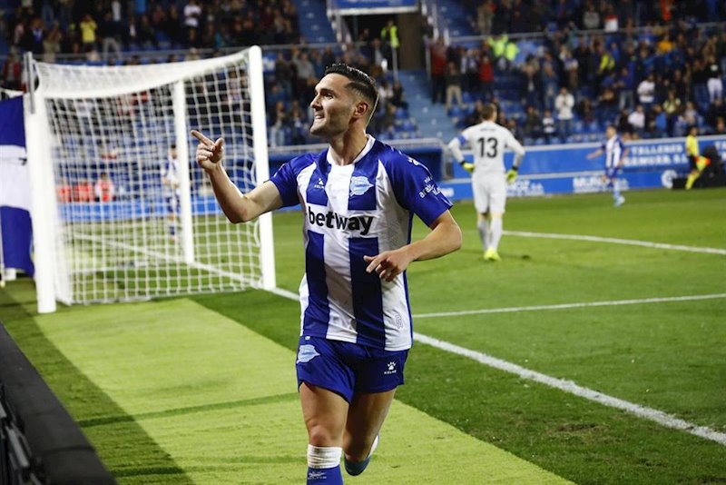 ep lucas perez celebra el gol ante el atletico de madrid