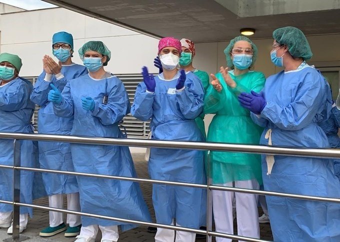 ep profesionales sanitarios de cantabria agradecen las muestras de apoyo de la ciudadania ep profesionales sanitarios de cantabria agradecen las muestras de apoyo de la ciudadania
