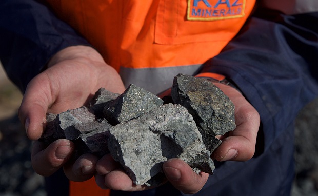 Η προσφορά της Nova Resources ανυψώνει για την Kaz Minerals στα 780p ανά μετοχή