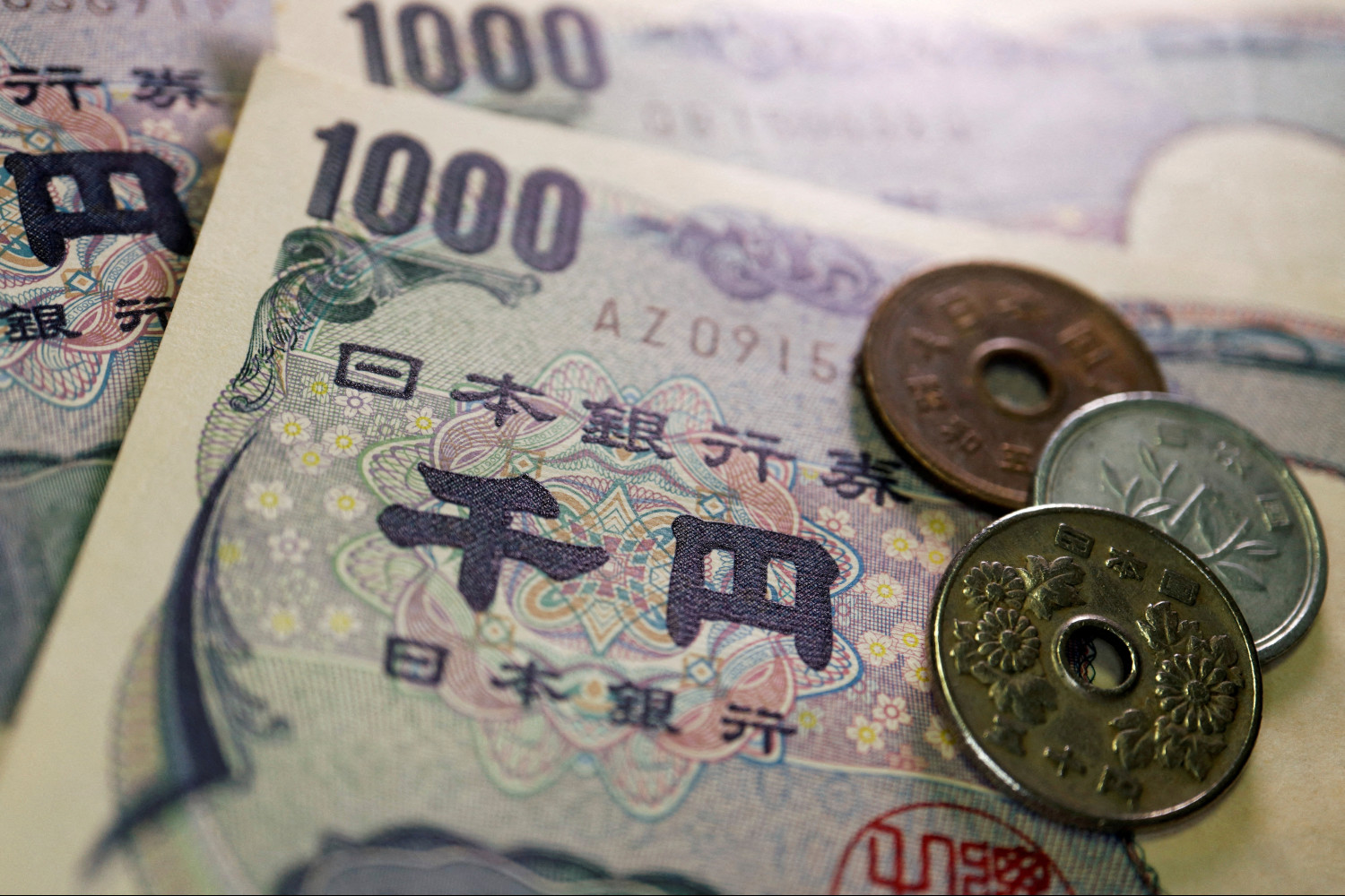 El Banco de Japón estudia lanzar una prueba del yen digital en primavera de 2023