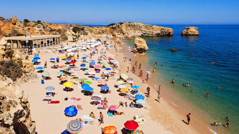 dest portugal faro albufeira praia de sao rafael gettyimages 538897772 universal within usage period 30816 1