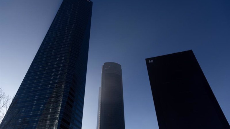 ep archivo edificios de oficinas en el cuatro torres business area a 26 de diciembre de 2023 en ep archivo edificios de oficinas en el cuatro torres business area a 26 de diciembre de 2023 en