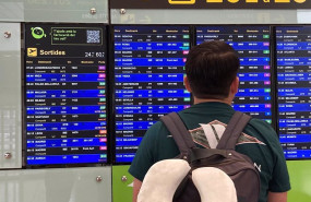 ep archivo   el asistente virtual del aeropuerto de barcelona