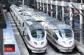 ep archivo   trenes av en la estacion madrid puerta de atocha almudena grandes