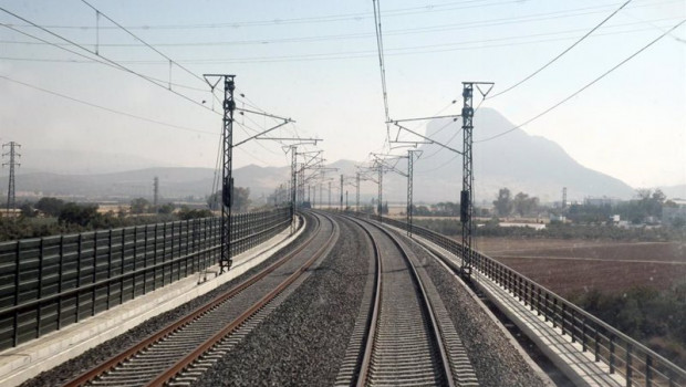 ep archivo   vias de alta velocidad de adif av