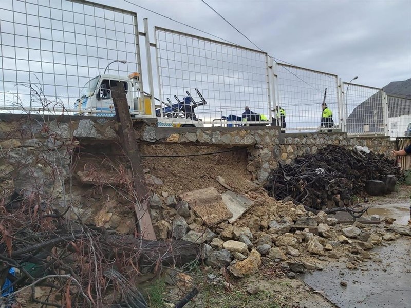 ep caida de un muro en el rebolledo alicante