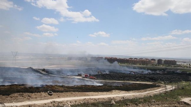 ep cementerio neumaticos sesena ruedas fuego