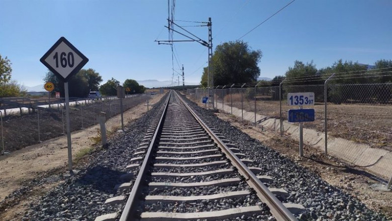 ep detalle electrificacion linea jaen espeluy ep detalle electrificacion linea jaen espeluy