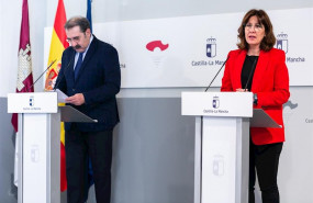 ep el consejero de sanidad jesus fernanez y la portavoz blanca fernandez