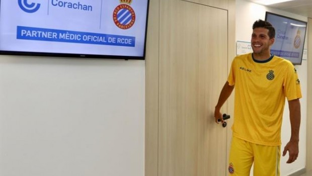ep jugadorrcd espanyol javi lopez pasarevision medica
