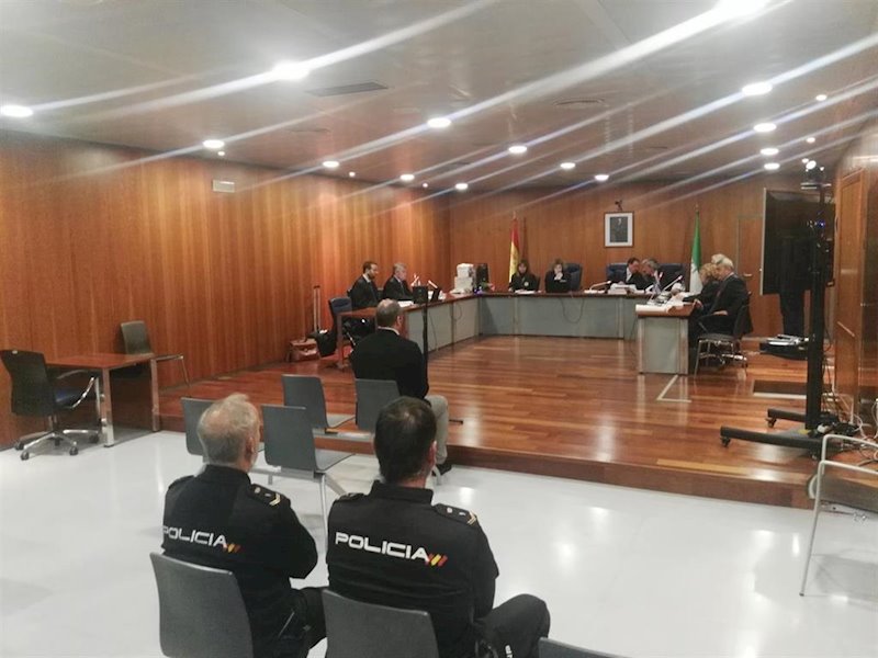 ep juicio en malaga al entrenador por abusos a menores
