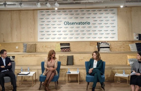 ep la directora general de inverco elisa ricon la vicepresidenta de la asociacion de trabajadores