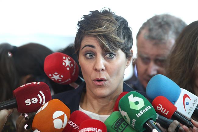 Lorena Ruiz-Huerta hace declaraciones antes del pleno de investidura de Garrido | Europa Press ep lorena ruiz-huertadeclaracionesdel plenoinvestiduragarrido