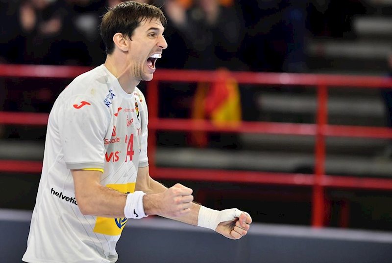 ep viran morros en un partido con la seleccion espanola de balonmano