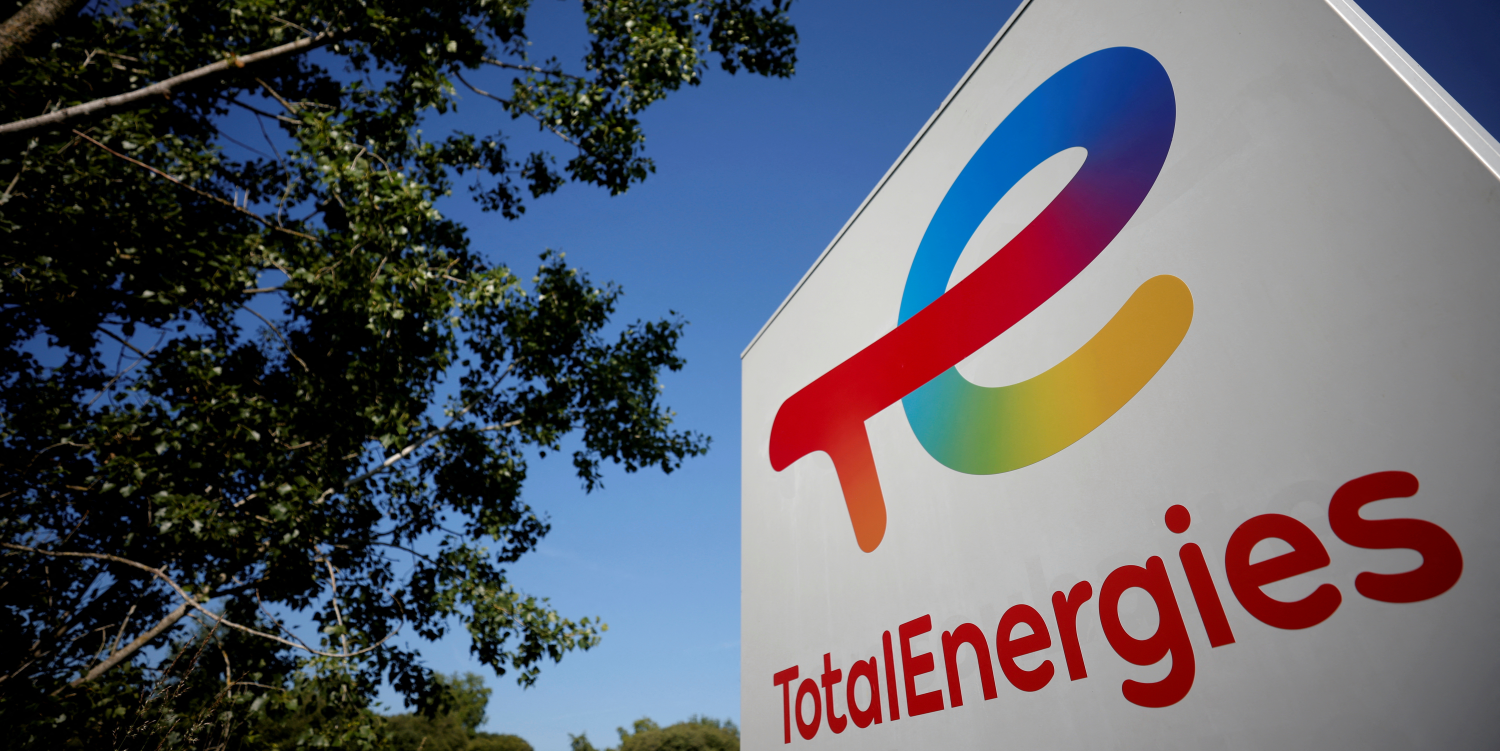 TotalEnergies analiza la venta del 50% de una participación en renovables de Europa y EEUU