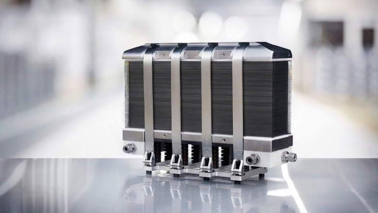 1644579287 0019964crwd 1200