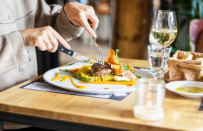 1645027149 photo 1565895405140 6b9830a88c19