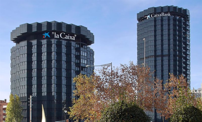 CaixaBank recomprará acciones por un máximo de 500 millones de euros
