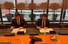 ep bankinter y rehabiterm firman un acuerdo para impulsar la rehabilitacion energetica en edificios ep bankinter y rehabiterm firman un acuerdo para impulsar la rehabilitacion energetica en edificios