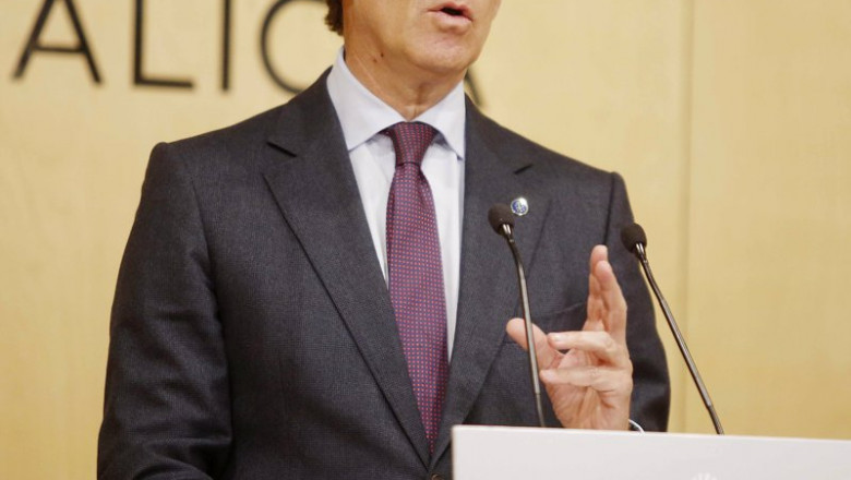 El líder del PP, Alberto Núñez Feijóo, interviene ante los medios de comunicación tras una reunión del Consello de la Xunta en la delegación territorial, a 21 de abril de 2022, en Vigo, Pontevedra, Galicia (España). | Javier Vázquez - Europa Press ep el lider del pp alberto nunez feijoo interviene ante los medios de comunicacion tras una reunion