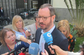 ep el portavoz del pp en el senado javier maroto atiende a los periodistas en el parlamento