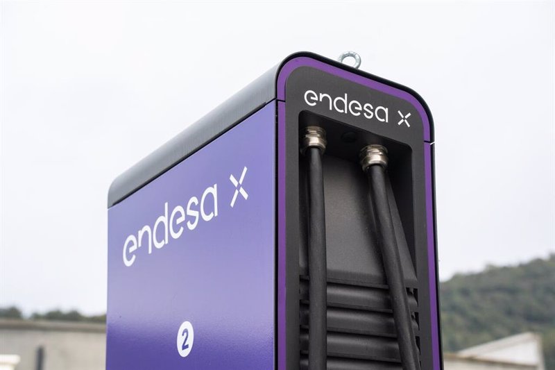 Endesa incrementa un 23% la potencia en su red de recarga de coches eléctricos
