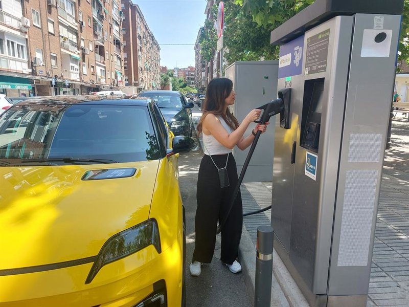 Iberdrola alcanza 10.000 puntos de recarga pública en funcionamiento en España