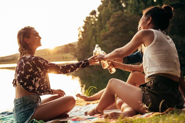La primera borrachera de los adolescentes | ISTOCK - Archivo ep la primera borracheralos adolescentes