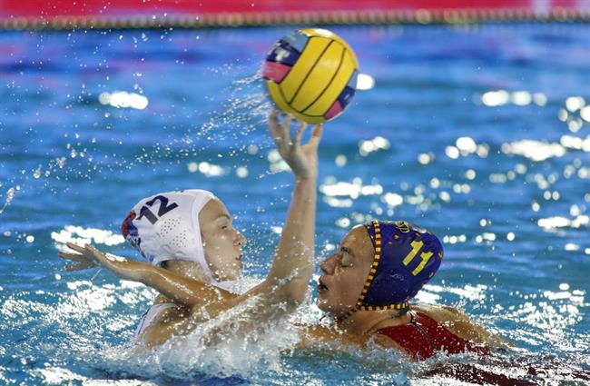 La selección española de waterpolo femenino | TWITTER.COM/WP2018BCN ep la seleccion espanolawaterpolo femenino