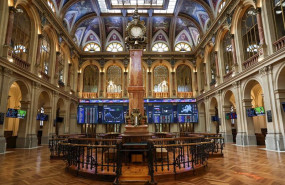 ep paneles con indices bursatiles en el palacio de la bolsa a 8 de septiembre de 2023 en madrid