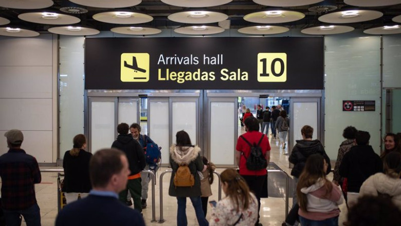 ep puerta 10 de llegadas de la terminal t4 del aeropuerto adolfo suarez madrid barajas ep puerta 10 de llegadas de la terminal t4 del aeropuerto adolfo suarez madrid barajas
