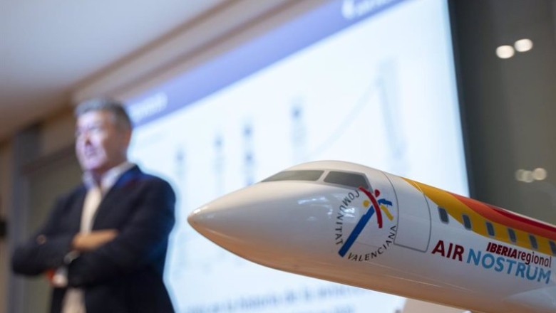 Una maqueta de un avión de Air Nostrum durante la presentación de los resultados de la compañía, en Valencia (España). | Jorge Gil - Europa Press ep una maqueta de un avion de air nostrum durante la presentacion de los resultados de la compania