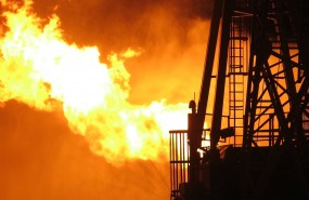 Oil & gas rig flare, energy Oil & gas rig flare, energy
