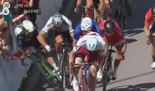 sagan codazo