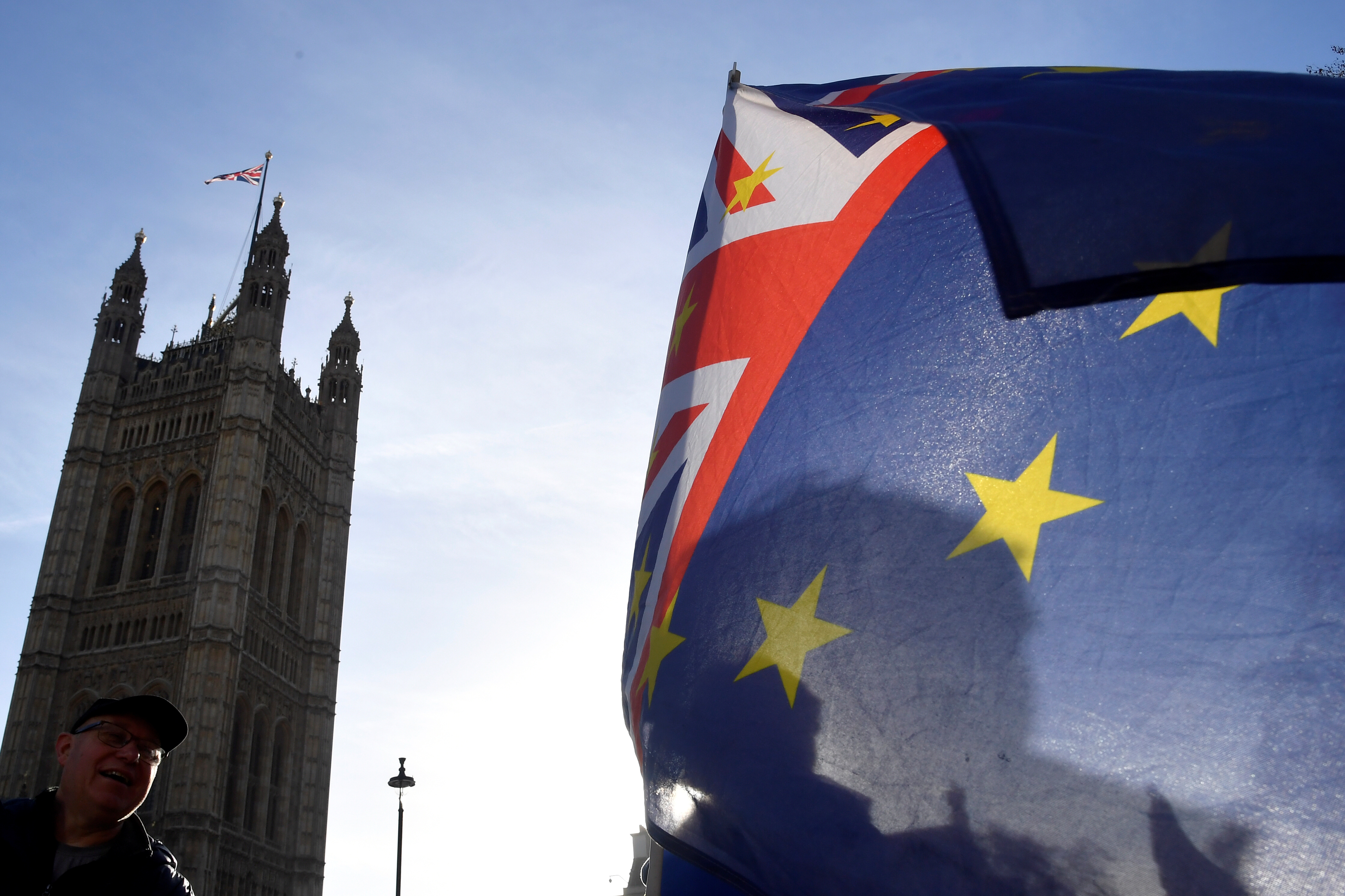 brexit-londres-investit-pour-renforcer-les-liaisons-transmanche-en-cas-de-no-deal