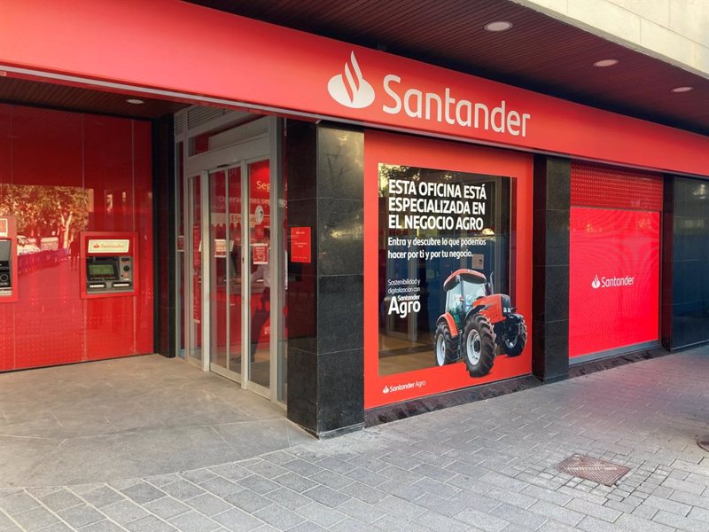 RBC eleva el precio de Santander a 4,10 euros y Credit Suisse a 4,70 euros