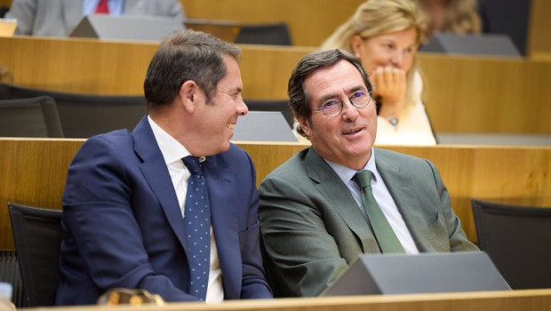 ep archivo   el presidente de cepyme gerardo cuerva y el presidente de la ceoe antonio garamendi en