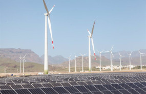 ep archivo   frente al poco desempeno de la energia eolica la solar sostiene el empuje